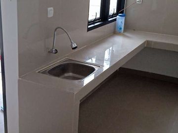 INVESTASI RUMAH 2 LANTAI, 15 MNT KE ST. MRT LEBAK BULUS, SHM 700 JT FREE BIAYA