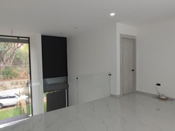 C290 - Venta Casa en Lago de Capeira Moderna por Estrenar - Guayaquil