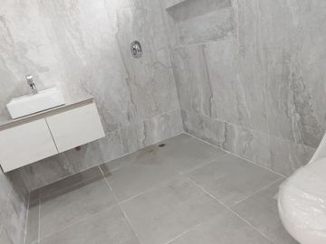 C290 - Venta Casa en Lago de Capeira Moderna por Estrenar - Guayaquil