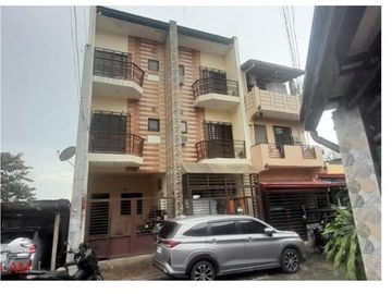 Mercedes Executive Village Townhouse and Lot For Sale