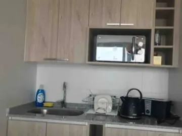 Se Vende cómodo departamento amoblado en Vina del mar, calle Viana, Estilo mariposa 2 Dormitorios 2 Baños , 1 Estacionamiento UF 4400