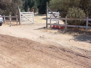 SE VENDE PARCELA 5.200 M2 LAGUNA DE ACULEO