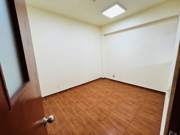 CASA COMERCIAL EN VENTA EN LA AV. QUILCA Y OMICRON CALLAO