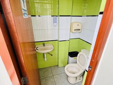 CASA EN VENTA EN LA AV. QUILCA Y OMICRON EN EL CALLAO