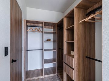 CASA EN VENTA CON ALBERCA Y AMENIDADES A 5 MINUTOS DE BRISAS, EN XOCHITEPEC, MORELOS