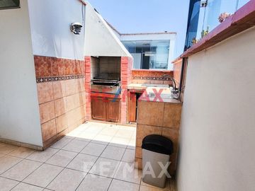 Venta De Dúplex En San Borja De 192 M² Con Terraza Incluida