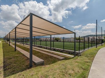 CASA EN VENTA CON ALBERCA Y AMENIDADES A 15 MINUTOS DE POLVORÍN, CUERNAVACA, EN XOCHITEPEC, MORELOS