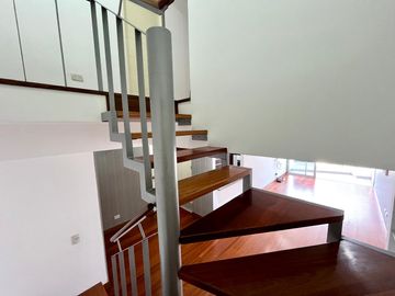 PRECIOSO y MODERNO DPTO DUPLEX, PISO 3 Y 4 CON UNA BONITA VISTA EXTERNA. NO AMOBLADO