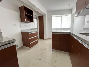 PRECIOSO y MODERNO DPTO DUPLEX, PISO 3 Y 4 CON UNA BONITA VISTA EXTERNA. NO AMOBLADO