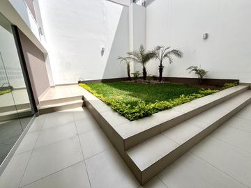 PRECIOSO y MODERNO DPTO DUPLEX, PISO 3 Y 4 CON UNA BONITA VISTA EXTERNA. NO AMOBLADO