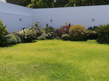 Moderna y funcional casa con amplios ambientes 🏡✨