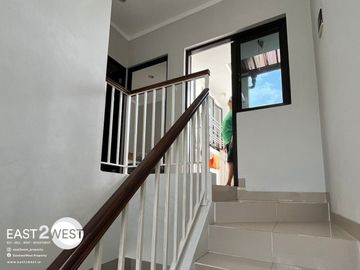 Dijual Rumah Cluster The Villas Buaran Serpong Tangerang Selatan Murah Bagus Strategis Siap Huni