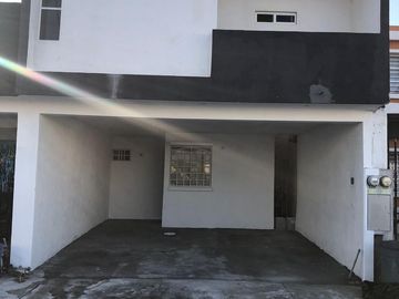 Casa en venta en Privalia Huinalá, 1er Sector, Apodaca, N.L.