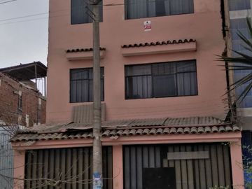 ¡Oportunidad en Villa El Salvador! Casa – Local ideal para vivir o invertir