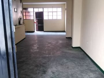 ¡Oportunidad en Villa El Salvador! Casa – Local ideal para vivir o invertir