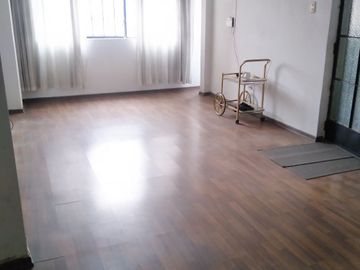 ¡Oportunidad en Villa El Salvador! Casa – Local ideal para vivir o invertir