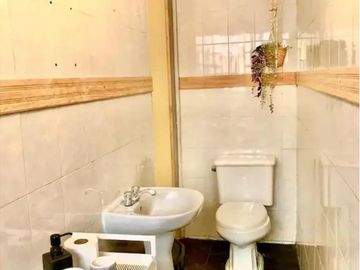 VENTA DE EDIFICIO DE 3 DEPARTAMENTOS PRODUCTIVOS