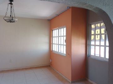 VENTA DE EDIFICIO DE 3 DEPARTAMENTOS PRODUCTIVOS