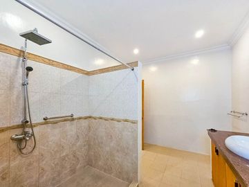 3 Bedroom House for Sale in Maria Luisa Estate Park