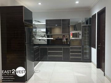 Disewakan Rumah Greencove BSD City Tangerang Selatan Bagus Nyaman Siap Huni Lingkungan Asri Hijau Strategis