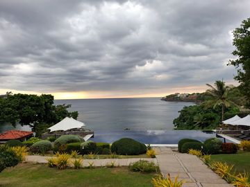 Luxury 1BR Beachfront Condo in Nasugbu Batangas