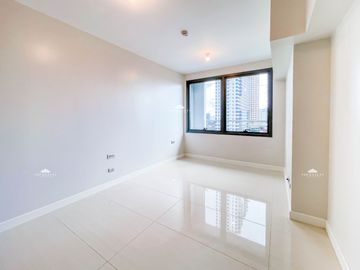 Ready to Move in! The Empress at Capitol Commons Condo for Sale Pasig City