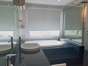 Splendido Tagaytay 5 Bedroom House and Lot For Sale in Tagaytay Nasugbu Laurel Batangas +