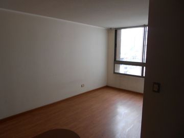 Venta de Departamento Piso 10 en Santiago Centro - San Martín con San Pablo