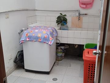 CASA EN VENTA A MEDIA CUADRA DEL MERCADO EL ALAMO, CERCA DE LA AV. PACASMAYO Y COLECTORA CALLAO