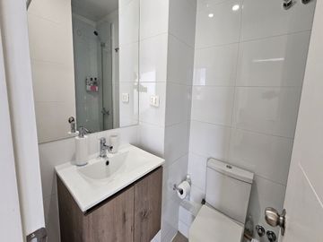 Con un Agradable Entorno, 2cuartos, 2 baños, Estacionamiento