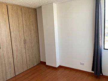 SE VENDE APARTAMENTO BARRIO MESOPOTAMIA