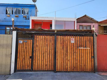 Se Vende Casa en Villa Frei, Alto Hospicio – Regularizada