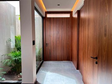 ESPECTACULAR CASA EN VENTA O RENTA EN VÍA CUMBRES