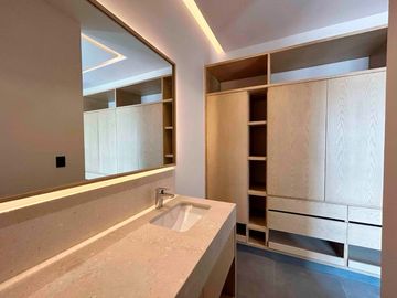 ESPECTACULAR CASA EN VENTA O RENTA EN VÍA CUMBRES
