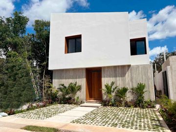 ESPECTACULAR CASA EN VENTA O RENTA EN VÍA CUMBRES