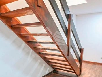 VENTA DE DUPLEX EN SURCO - TOMASAL