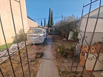 UN NIVEL CIMIENTOS 2º.PISO, COL JARDINES DE LA HACIENDA, CERCA NUEVO HOSPITAL GENERAL AMPLIOS A 12 MIN DEL CENTRO CERC DE AV. CONSTITUYENTES Y PROLONG
