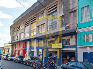 Local Comercial en Venta en el centro de Girardot