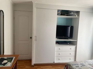 🏡 CASA EN VENTA – 2 PISOS, REGULARIZADA Y AMOBLADA 📍