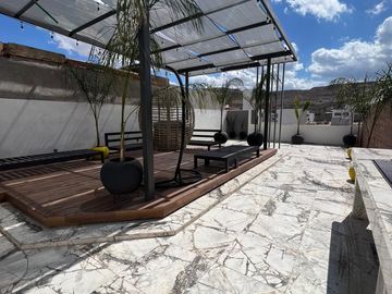 CASA EN VENTA EN CENNET