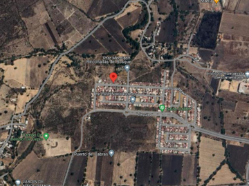 HERMOSA CASA CON EXCELENTE UBICACION EN RINCONADAS DEL BOSQUE