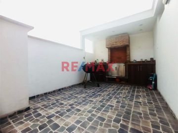 ID: 1129833 Vendo Duplex Mas Estacionamiento 5To Y 6To Piso En Surco