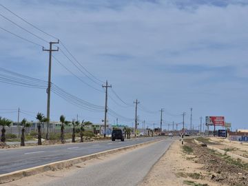 VENTA DE TERRENO EN ESQUINA Y A FILO DE PISTA CARRETERA PIMENTEL