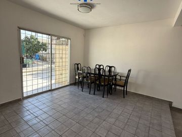 Hermosa Residencia en venta en la colonia Postal de 450m2