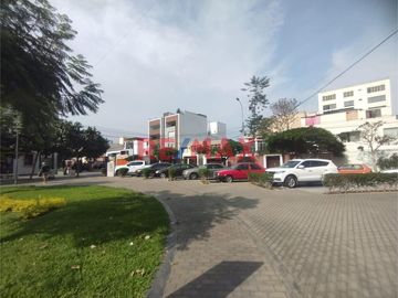 ID: 1129034 Alquiler De Oficina En Alquiler Con Vista A Parque En Corpac - San Isidro $600