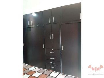 EN VENTA CASA REMODELADA EN ALBORADA JALTENCO