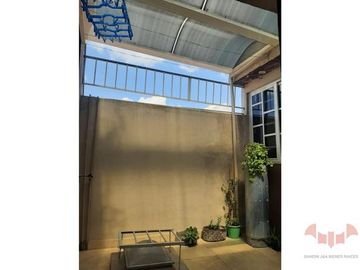 EN VENTA CASA REMODELADA EN ALBORADA JALTENCO