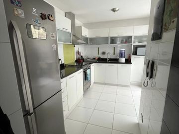 IMPECABLE Y ESPACIOSO DUPLEX INTERNO EN EXCELENTE ZONA DE SAN BORJA.