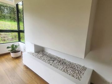 Vendo casa  ESQUINERA CONDOMINIO CLUB HOUSE, 173.14 Mts de construccipn, con un lote de 235.19 mts , la casa es de 2 pisos, sala comedor, cocina, lava