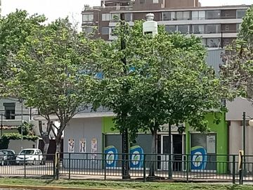 Amplio y Buen Depto 2D 2B, Linda Vista con Estac y Bod, a pasos de Metros en Ñuñoa